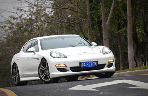 V6ྫ  ԼݱʱPanamera 3.6L