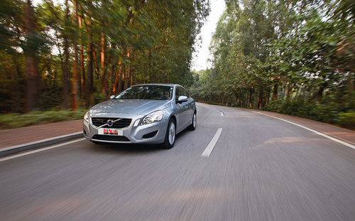华丽的变身 试驾沃尔沃S60 T6与2.0T