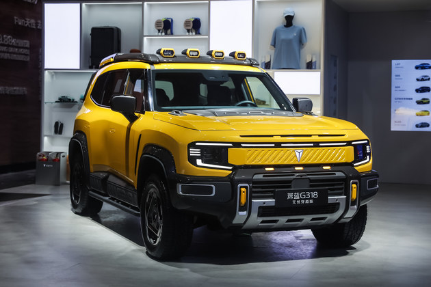 成都车展深蓝S05焕新上市 全新深蓝S07亮相