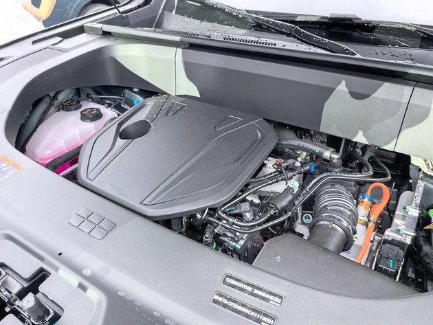 吉利银河M9上市 限时指导价17.38万元起