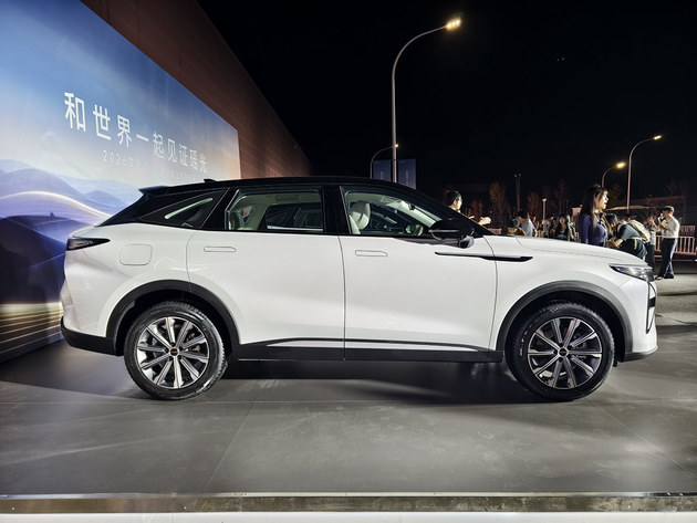 星途瑶光C-DM寰球版上市 超级置换价12.99-17.99万