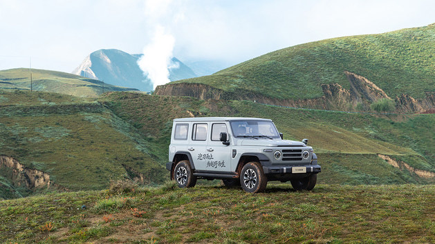 212 T01柴油版上市16.59万 各地门店已就位