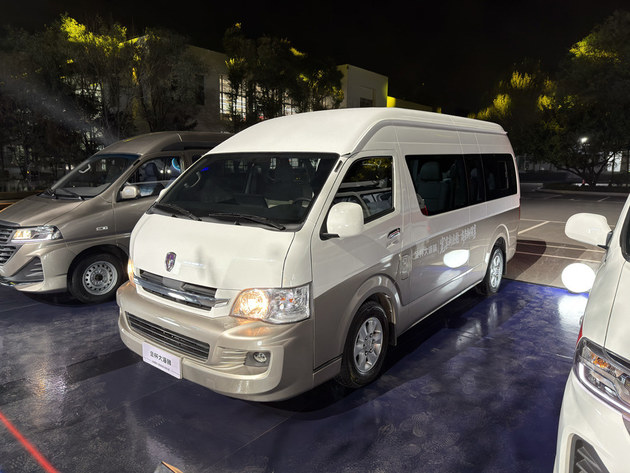 沈阳金杯品牌焕新 五款新车齐发7.69万起