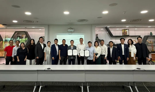 中国无人巴士闯关新加坡:一场自动驾驶的“资格认证”与“标准输出”