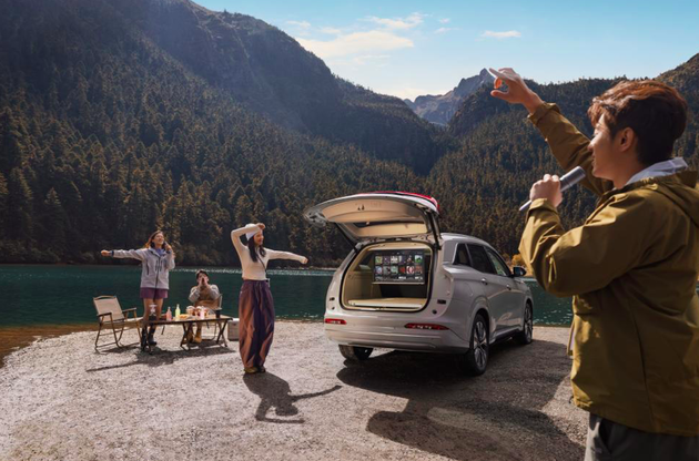 12万级插混SUV再起波澜 蓝电E5 PLUS开启预售