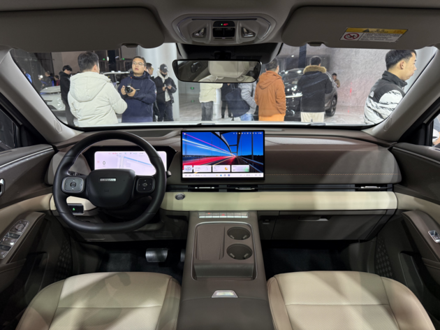 限时权益价10.39万-12.79万元 哈弗H6L正式上市