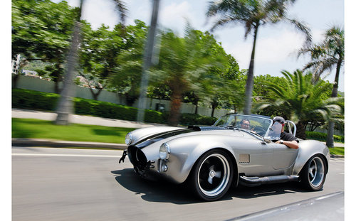 ԼAC Cobra/Ariel Atom/Carrera GT