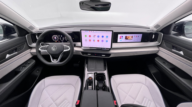 全面焕新最新技术上车 实拍一汽-大众全新揽巡/宝来L