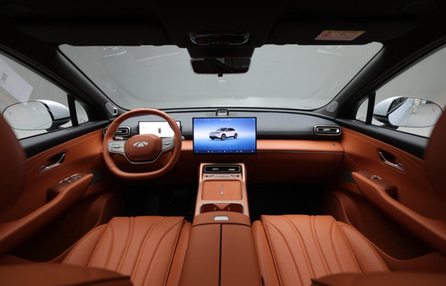 奇瑞风云T9L正式亮相 大五座电混SUV切入中高端市场