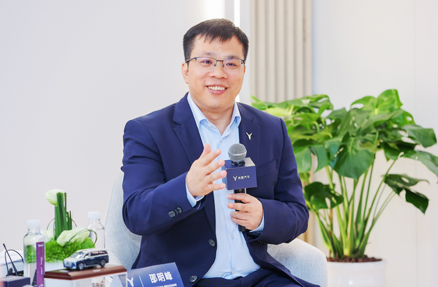 2025广州车展对话岚图：为何坚持做“难而正确”的旗舰？