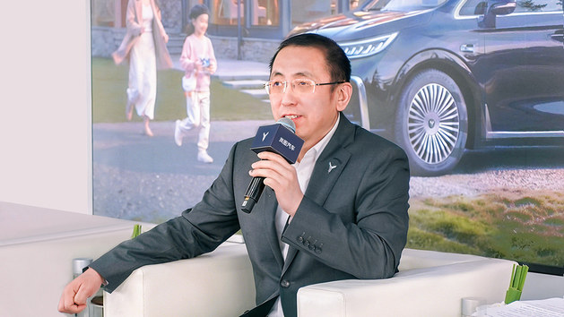 画赛道的岚图，不看友商只看用户