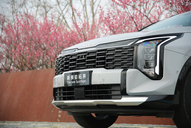 高水准和满诚意 试驾起亚新狮铂拓界