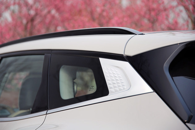 高水准和满诚意 试驾起亚新狮铂拓界