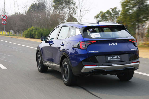 高水准和满诚意 试驾起亚新狮铂拓界