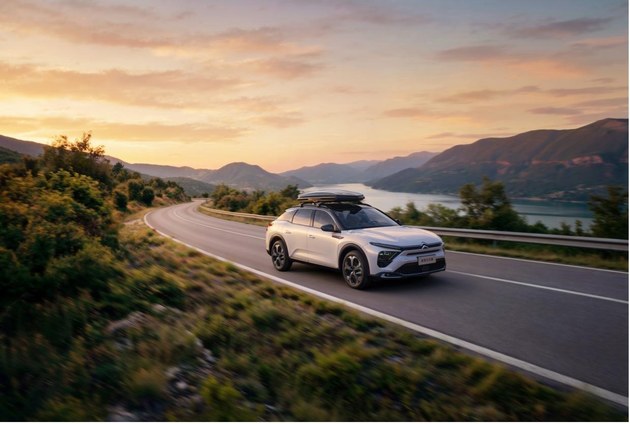 一口价11.37万起 新款凡尔赛C5 X正式上市