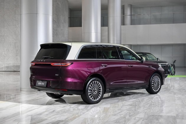 魏牌V9X开启预售 预售价37.18万-41.18万元