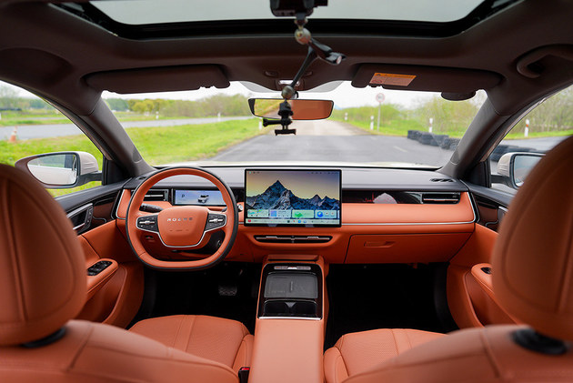 荣威i6限时6.59万起订 纯油大家轿/送油补送金钞