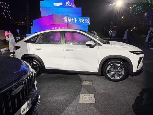 限时售价10.79万起 吉利博越REV正式上市