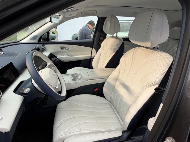 奇瑞风云T9L正式上市：12.99万起售 中型SUV市场再添“卷王”