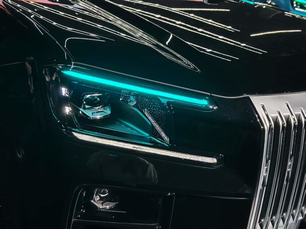 限时权益价32.98万起 极氪8X正式上市