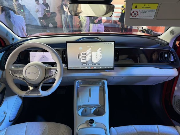 插混+纯电动力可选  新款比亚迪海狮05售9.79万元起