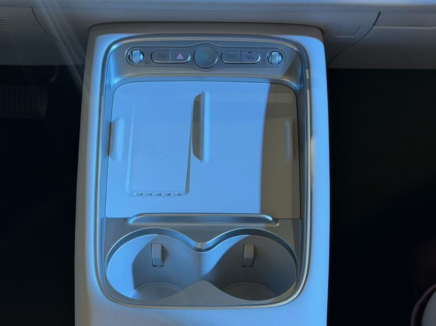 插混+纯电动力可选  新款比亚迪海狮05售9.79万元起