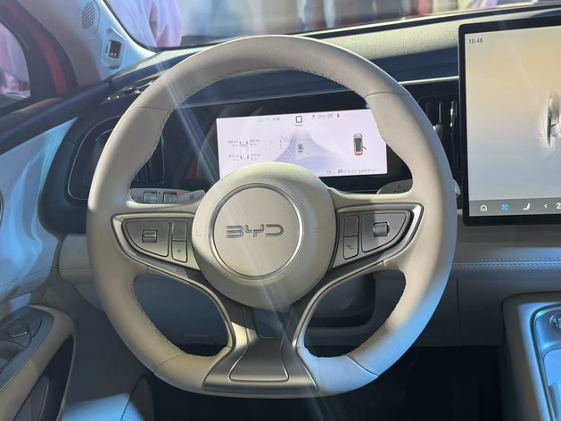 插混+纯电动力可选  新款比亚迪海狮05售9.79万元起