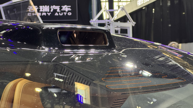 智界V9北京车展首发，华为奇瑞联手重构高端MPV价值标杆