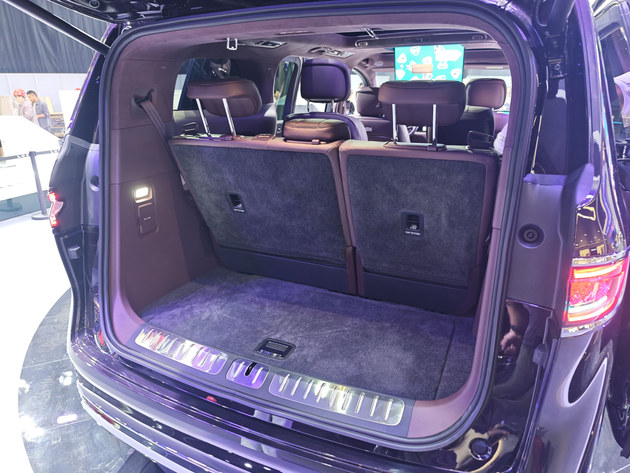 智界V9北京车展首发，华为奇瑞联手重构高端MPV价值标杆