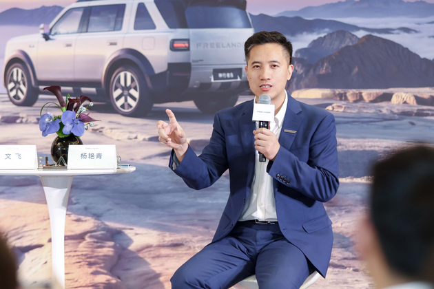 “战损车”登台与5000份信任:神行者8不卷“速成”,只谈“长期”