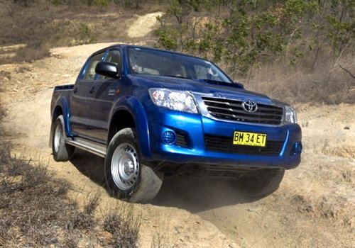 任劳任怨好伙伴 新丰田Hilux驾驶体验