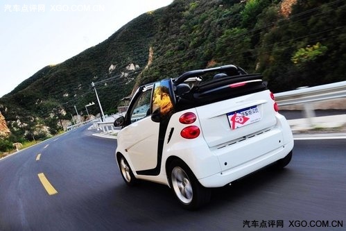 坦坦三车行:尝味smart/650i/E350敞篷版