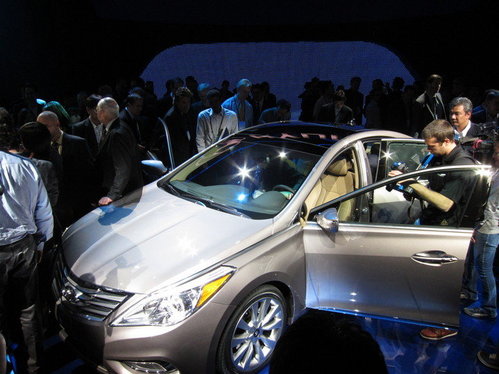 2011洛杉矶车展 现代新雅尊正式发布