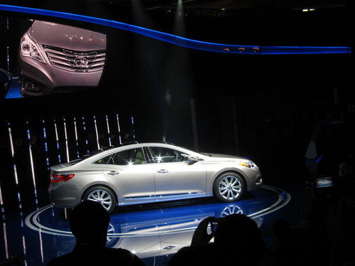 2011洛杉矶车展 现代新雅尊正式发布