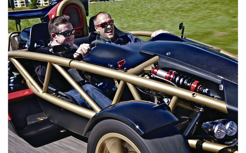 ӳײ ԼAriel Atom V8