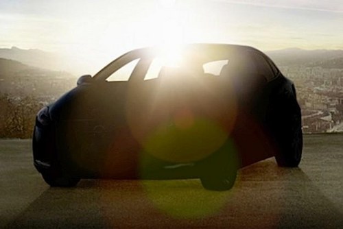 日内瓦车展首发 沃尔沃V40预告图发布