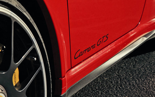 难掩风骚 试驾保时捷911 Carrera GTS