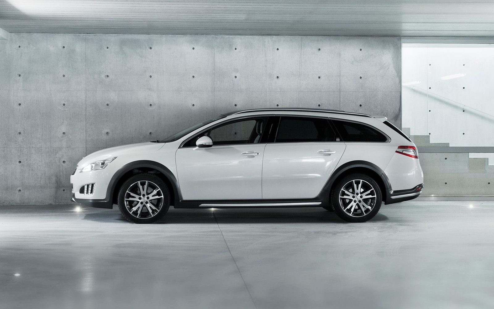 旅行车是不是就是瓦罐车 805176.jpg