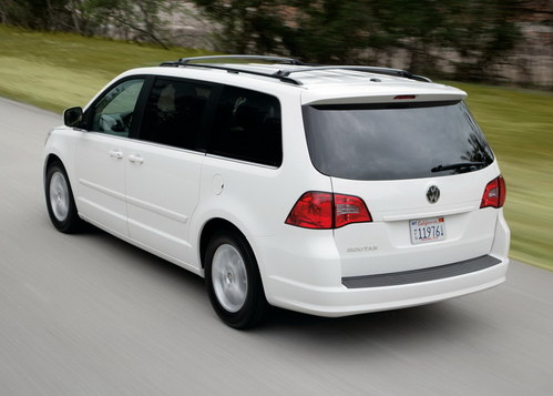 Դ MPV Routan(ni)ع