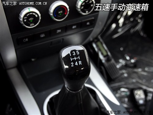 福田福田汽车拓陆者2012款 2.8T柴油四驱基本型