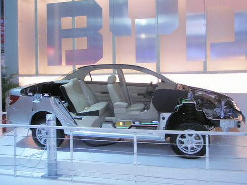 比亚迪F3DM双模电动车有望广州车展上市 