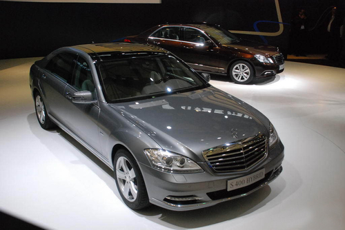 奔驰新S级全球首发 S400 HYBRID亮相 