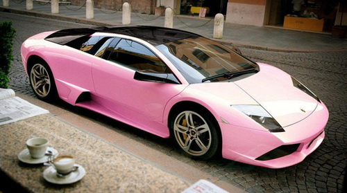 粉红色的超级赛车并不是什么新鲜事了,粉红色的帕加尼zondas,粉红