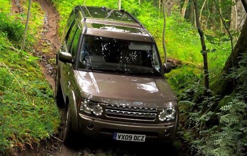 姿态优雅从容 试驾新路虎Land Rover4