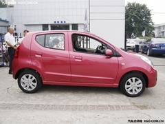 推1.0L三款车 长安铃木新奥拓今日上市