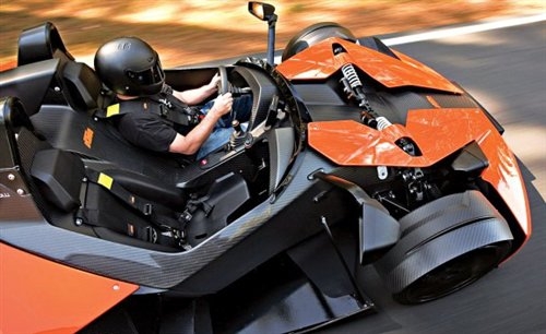 天生小怪兽 试驾KTM首款运动汽车X-Bow