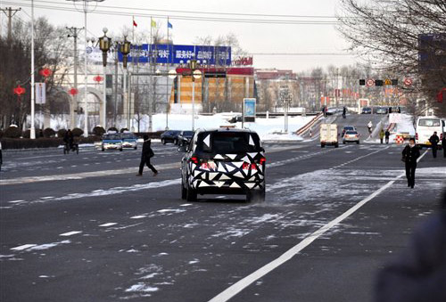 明年即将上市 上海通用2款新车路试谍照