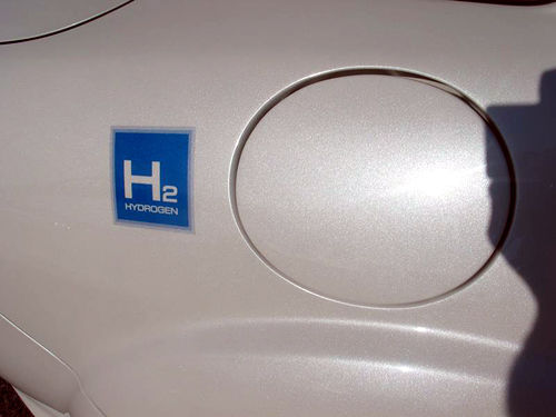 氢动能时代 试驾马自达RX8 Hydrogen RE 