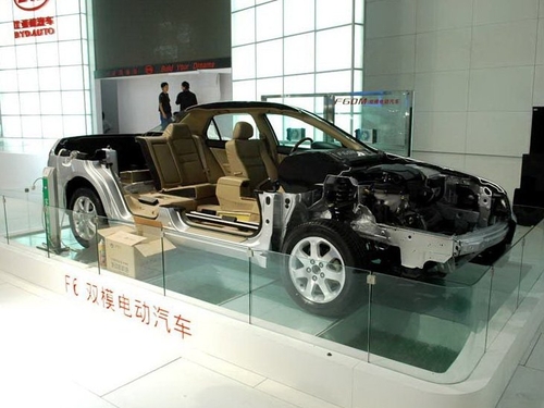 比亚迪F6DM双模电动汽车 预计年内量产 