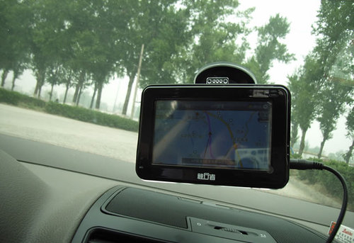 外观时尚地图准 神行者V6 GPS试用作业 